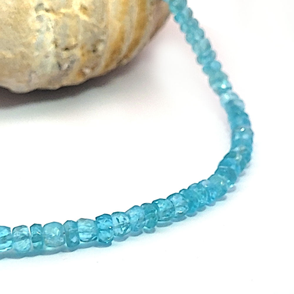 Collana bottone in apatite sfaccettata 5 mm