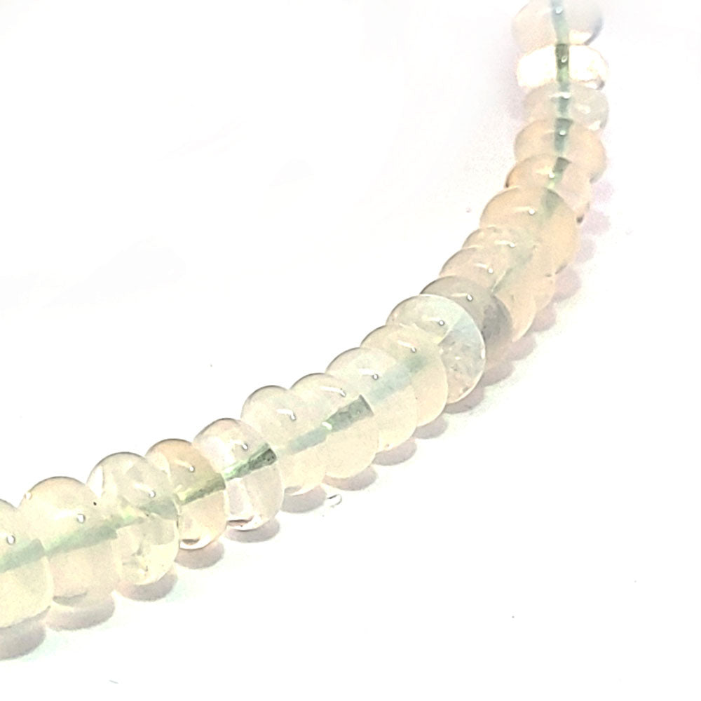 Edelopal (Milchopal) Kette Button 7-10 mm