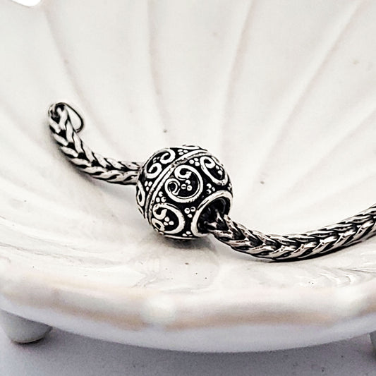 Indian_Charm_Silberbead_Vanita