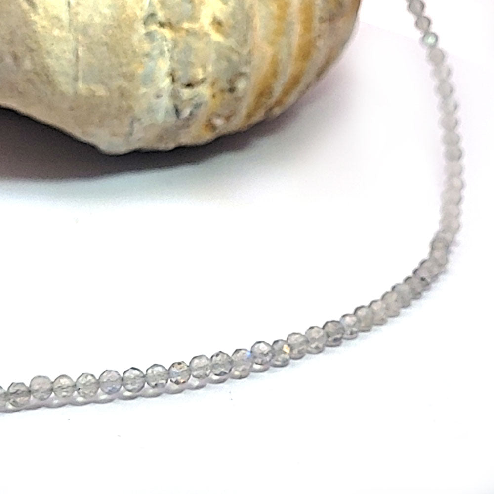 Labradorit Kugelkette 3 mm facettiert
