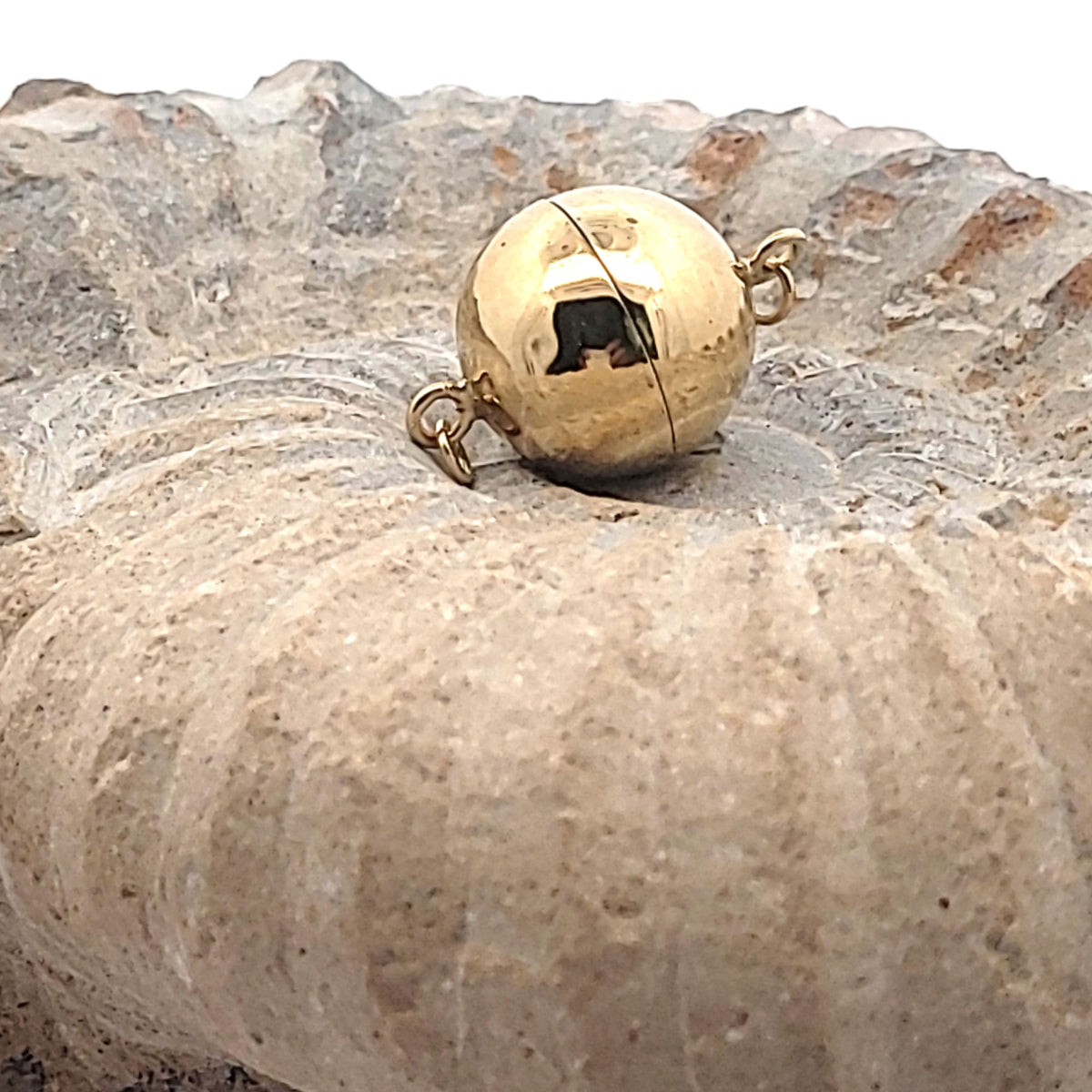 Magnet-Kugelschließe 14 mm, Silber vergoldet by Steindesign