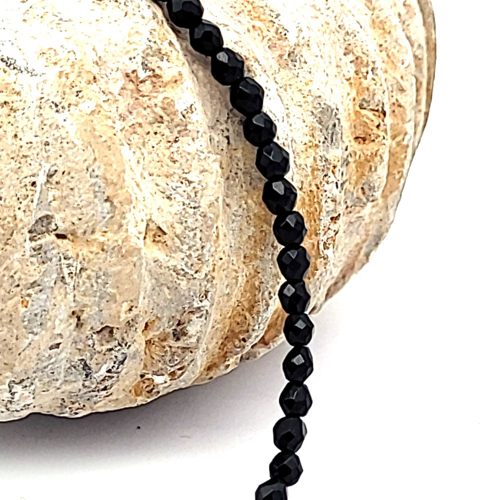 Onyx Kugelkette 3 mm facettiert
