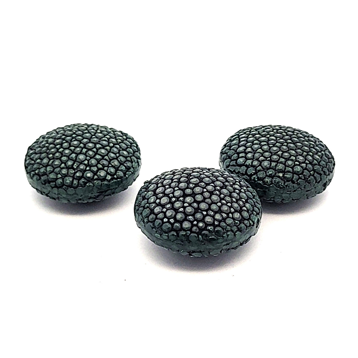 Rochenleder Disc dunkelgrün poliert (1 Stück) by Steindesign