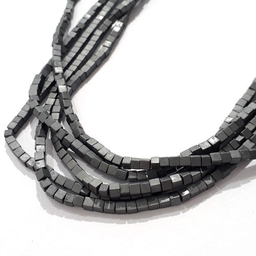 Hämatit matt Würfelstrang 3 mm  - 2