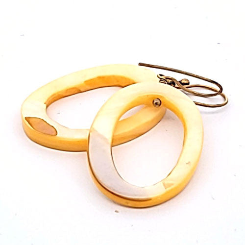 Ohrringe Perlmutt gelb  - 1