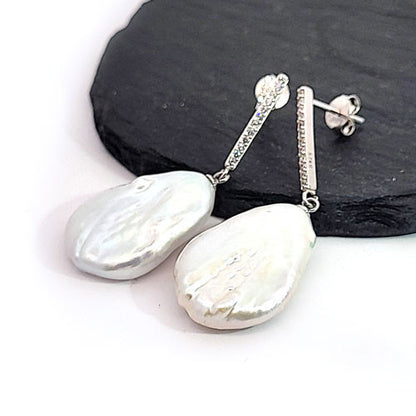 Ohrringe Perle Big Baroque und Zrkonia mit silber rhodiniertem Stecker  - 1