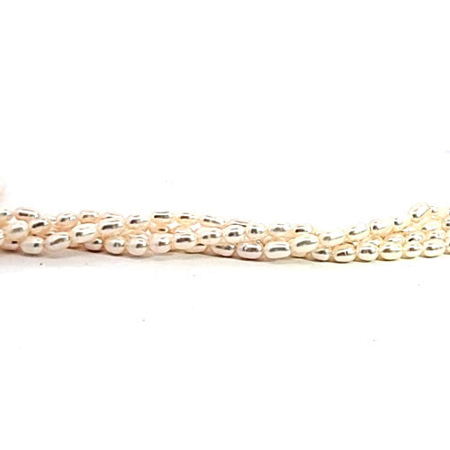 Perle weiß, Strang Rice 3 x 4 mm  - 1