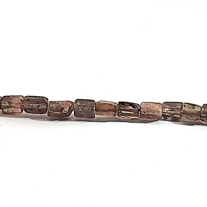 Actinolite necklace, square, 4 mm