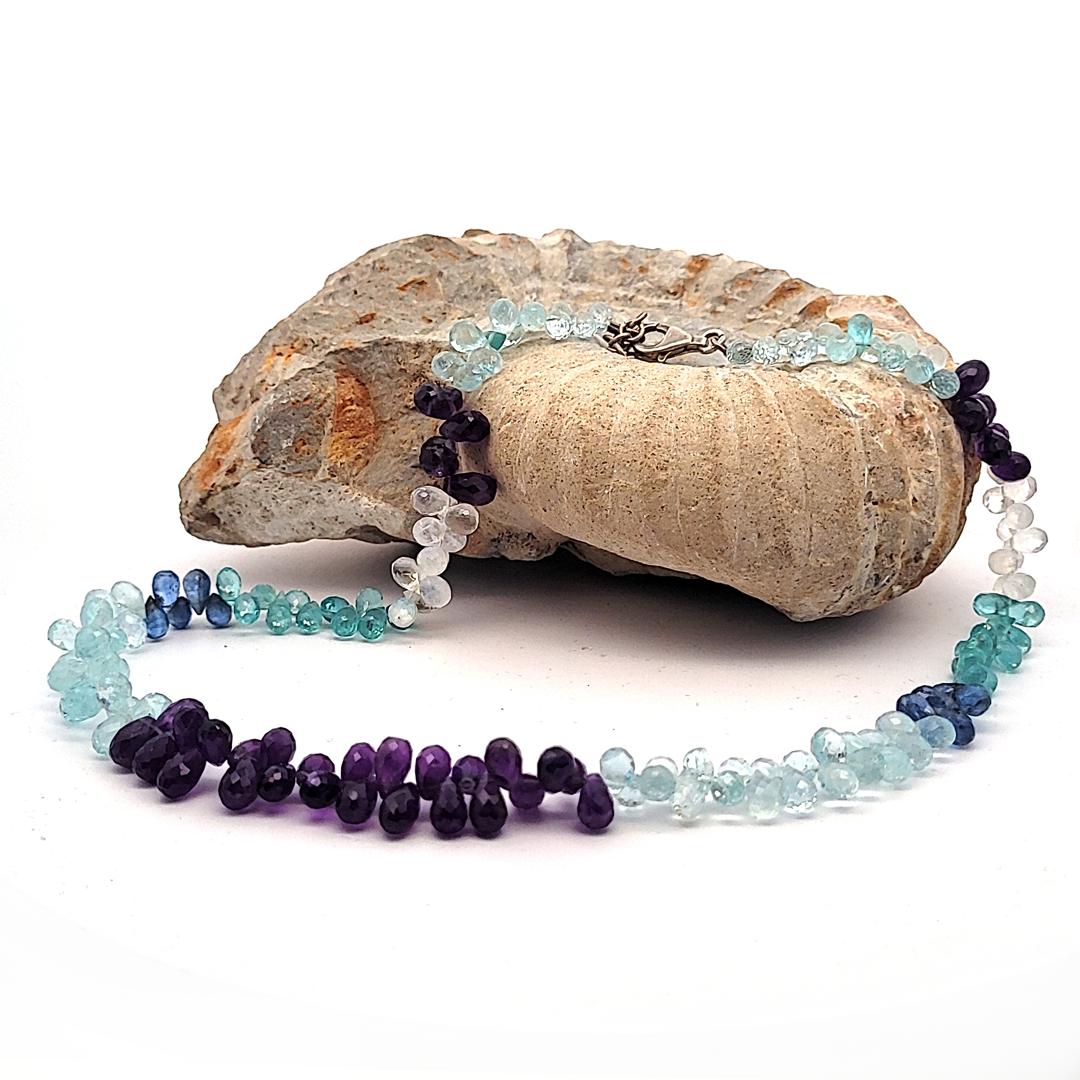 Designkette Tropfen facettiert mit Amethyst, Aquamarin, Iolith, Apatit und Mondstein by Steindesign