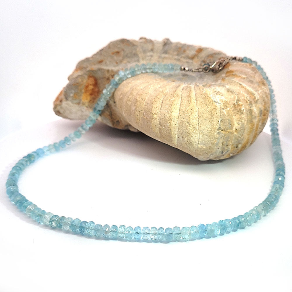 Collana bottone acquamarina sfaccettata 5 mm
