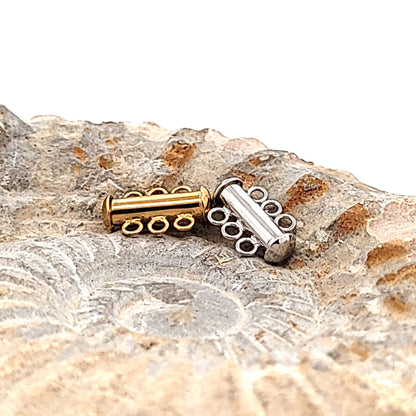 Magnetic bracelet clasp, 3-row, short, silver rhodium-plated