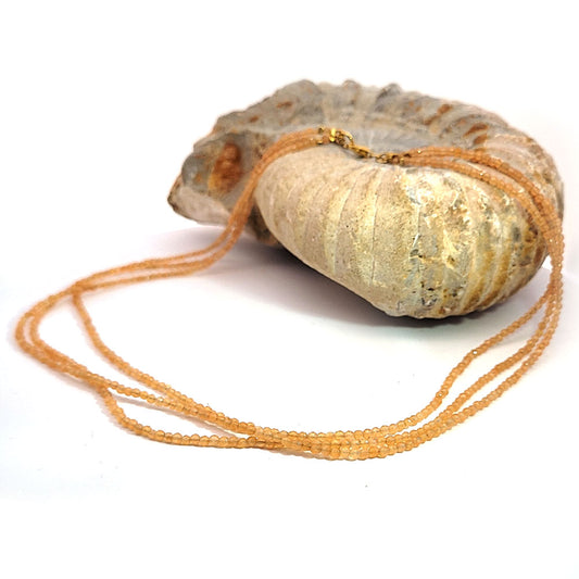 Aventurin orange dreireihig Kugelkette mini