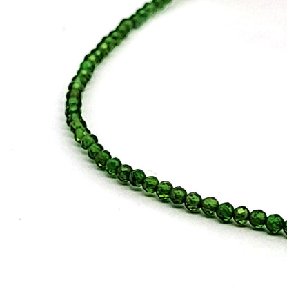Chromium diopside bead chain 2 mm faceted 