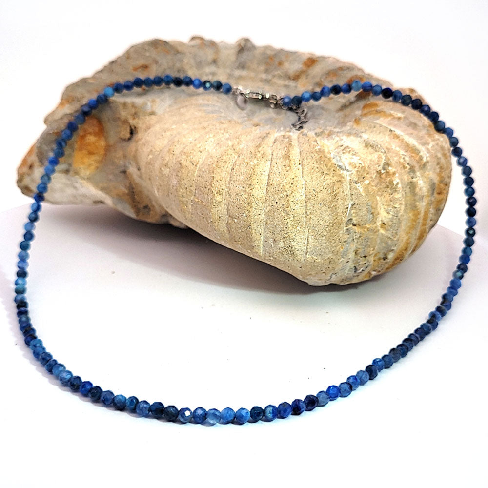 Kyanite (disthene) bead chain 3 mm faceted 