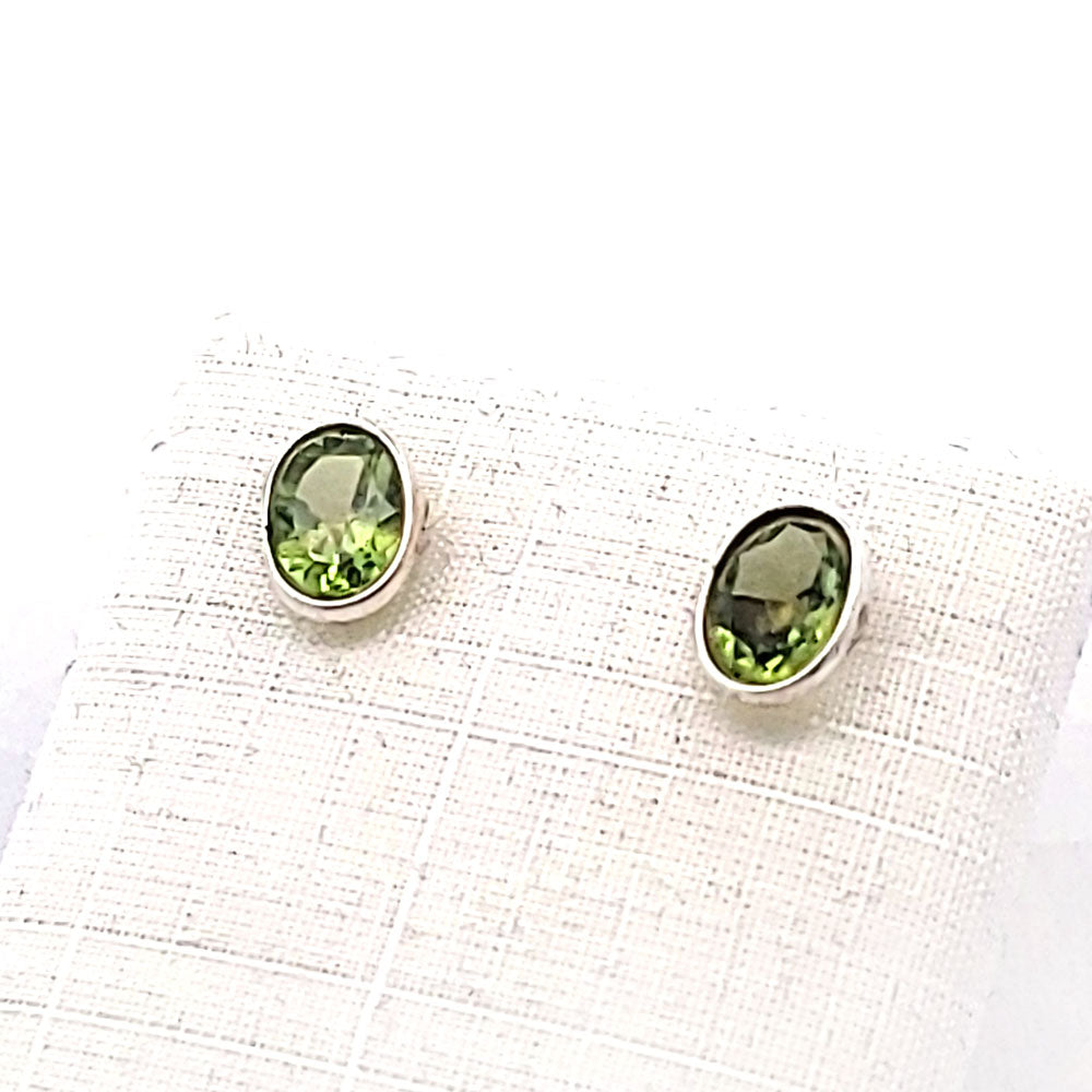 Edelstein Silberohrstecker Peridot