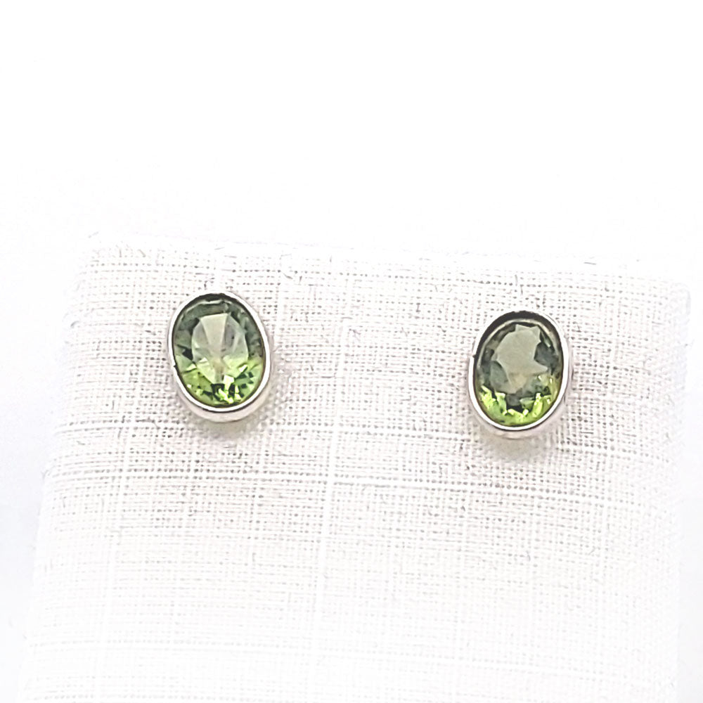 Edelstein Silberohrstecker Peridot
