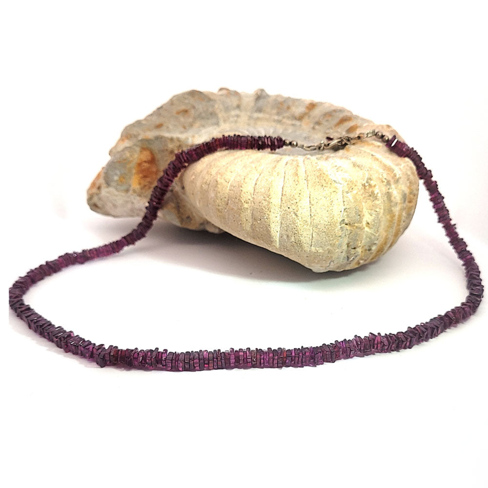 Granat Kette Square 6 mm