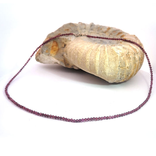 Granat Kugelkette 2.5 mm facettiert