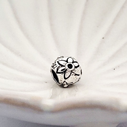 Indian_Charm_Silberbead_Blumenkugel