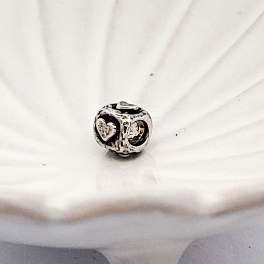 Indian_Charm_Silberbead_Herzwuerfel_