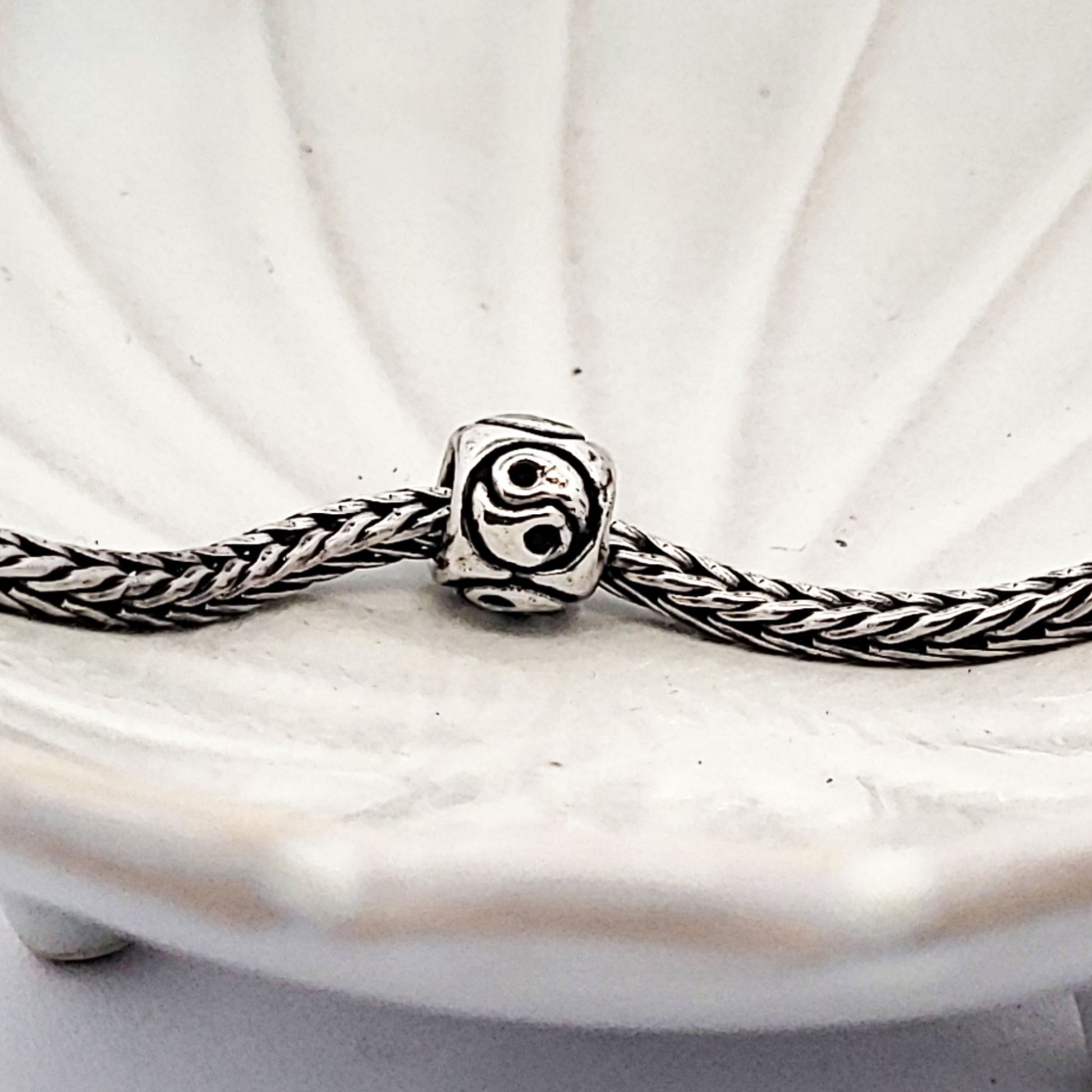 Indian_Charm_Silberbead_Yin_yan