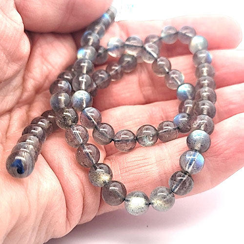Labradorite AA, ball strand 6 mm