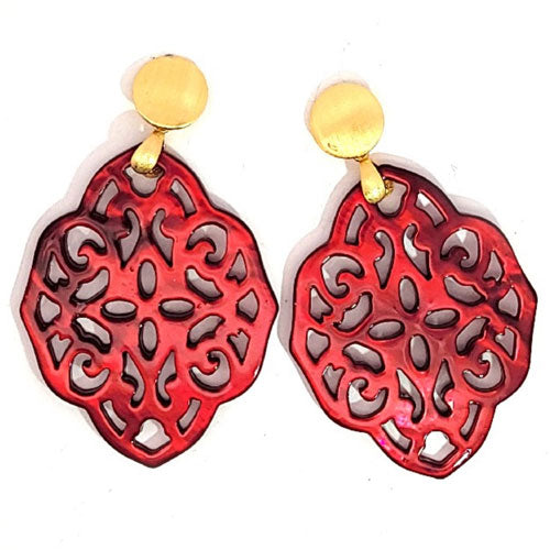 Ear pendant mother of pearl ornamental, burgundy red
