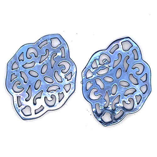 Ear pendant mother of pearl ornamental, blue