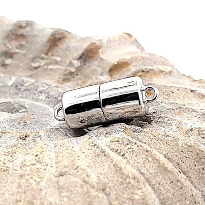 Chiusura magnetica a cilindro 8 mm, argento rodiato