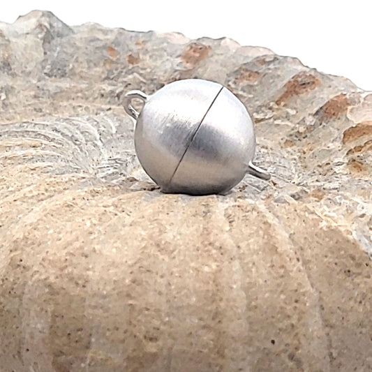 Magnet-Kugelschließe 14 mm, Silber rhodiniert matt