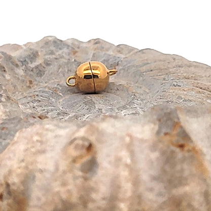 Magnet-Kugelschließe 8 mm, Silber vergoldet