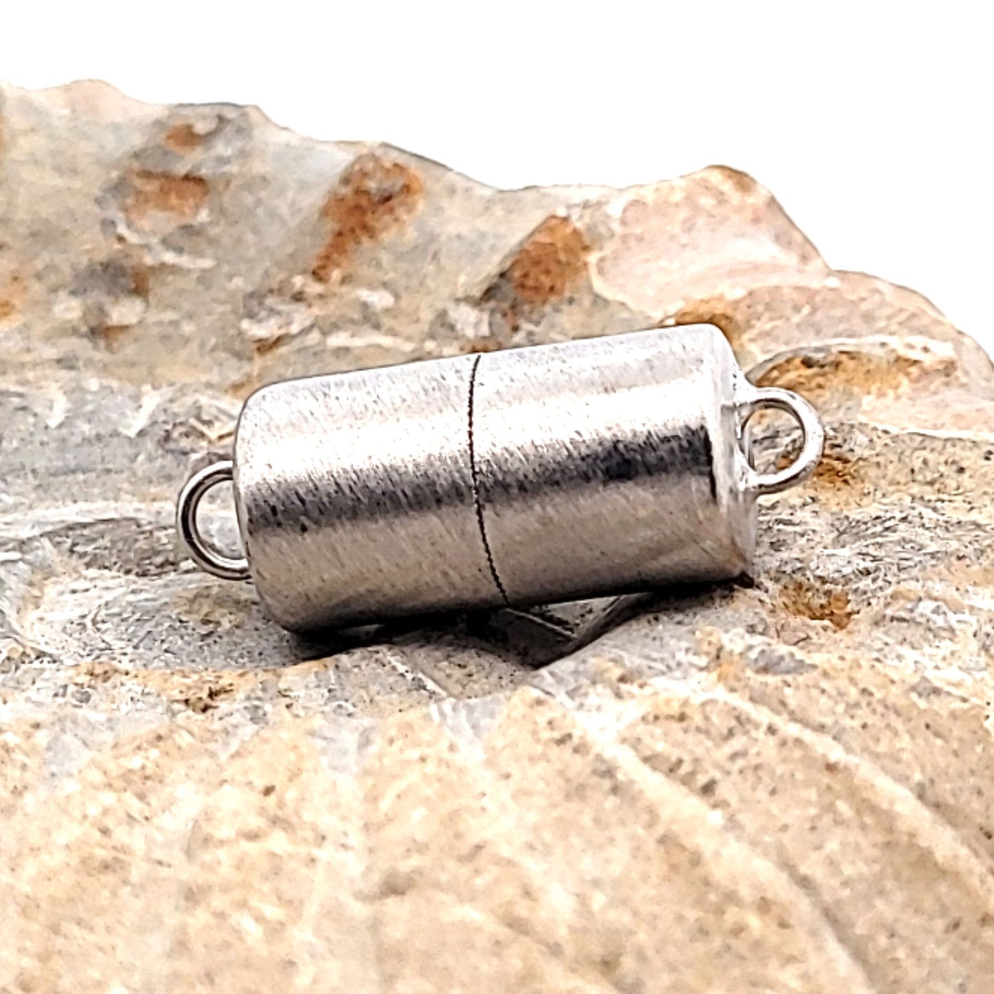 Chiusura magnetica a cilindro 10 mm, argento rodiato, opaco