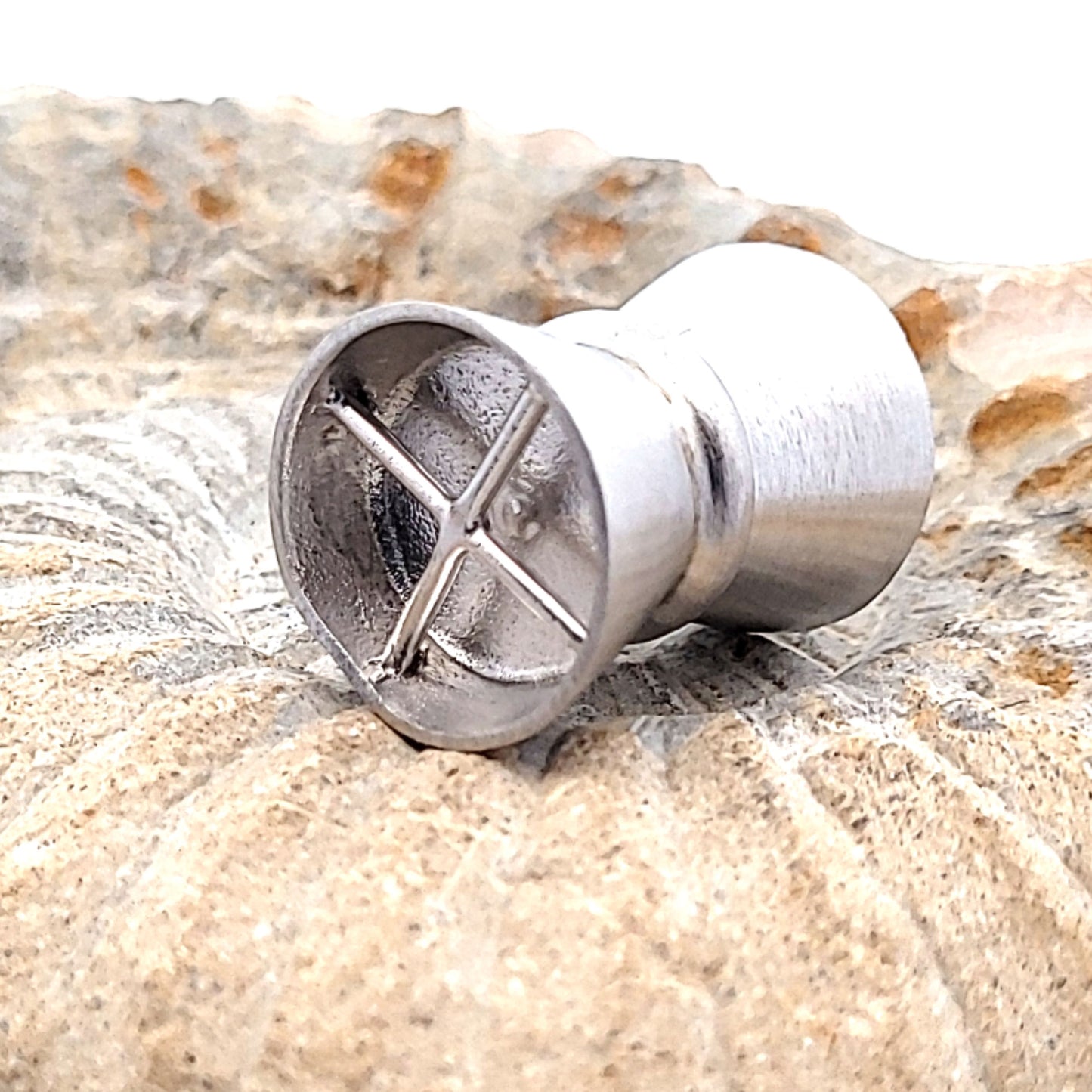 Magnetschließe Diabolo groß, Silber rhodiniert matt