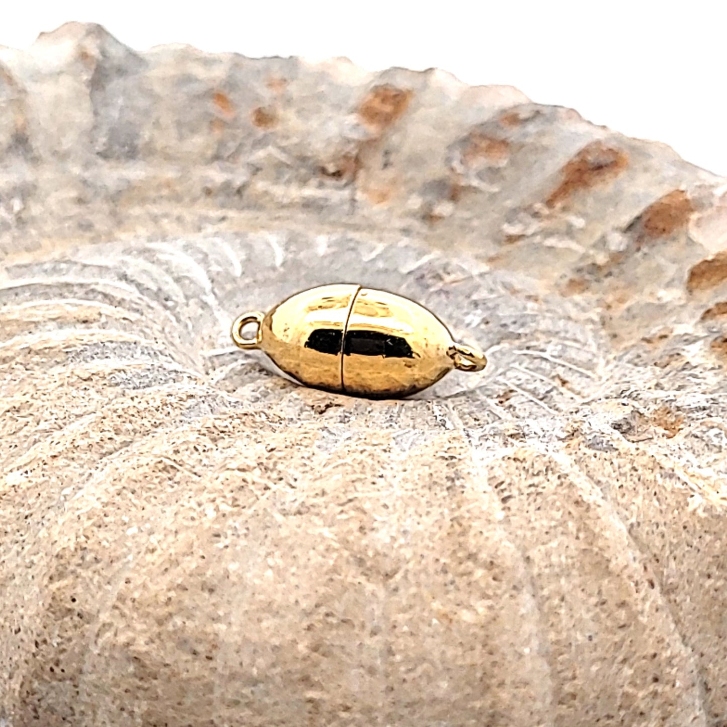 Magnetschließe oval 8 mm, Silber vergoldet