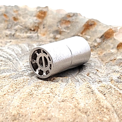 Magnetic clasp cylinder "Multi-Row" 10 mm, silver rhodium-plated matte