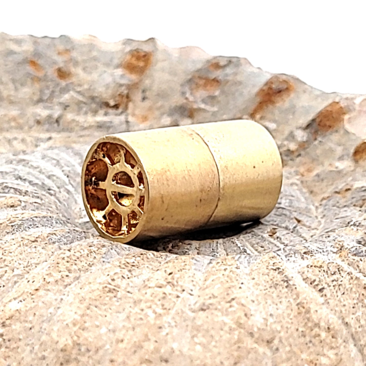 Magnetic clasp cylinder "Multi-Row" 12 mm, silver gold-plated matte