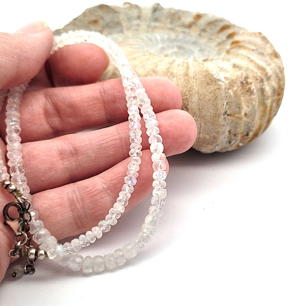 Mondstein Kette Button 5 mm facettiert