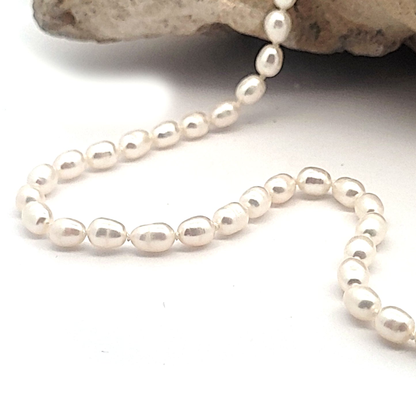 Perlenkette Rice, weiss