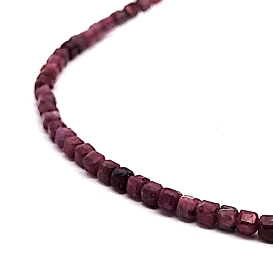 Rubin Kette Cube 3 mm facettiert