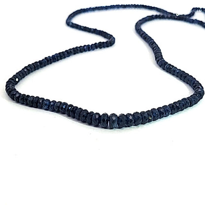 Sapphire AA, button strand 2.5 - 4 mm faceted, gradient