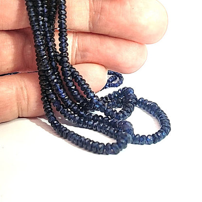 Sapphire AA, button strand 2.5 - 4 mm faceted, gradient