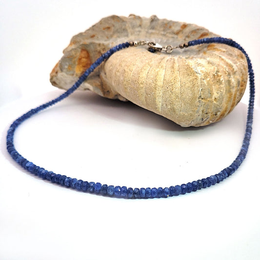 Saphir Kette Button 4-5 mm facettiert