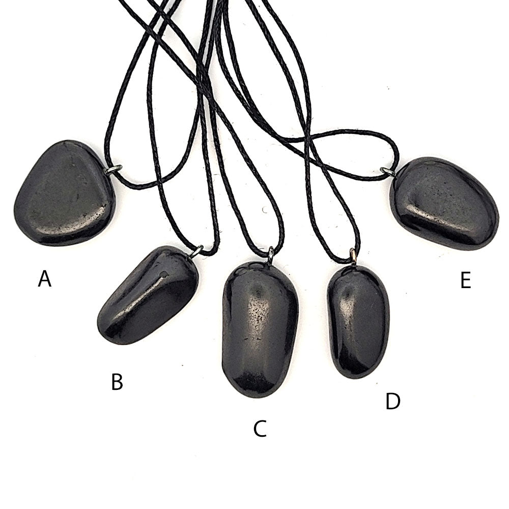 Schungit (Shungit) Trommelstein Anhänger by Steindesign