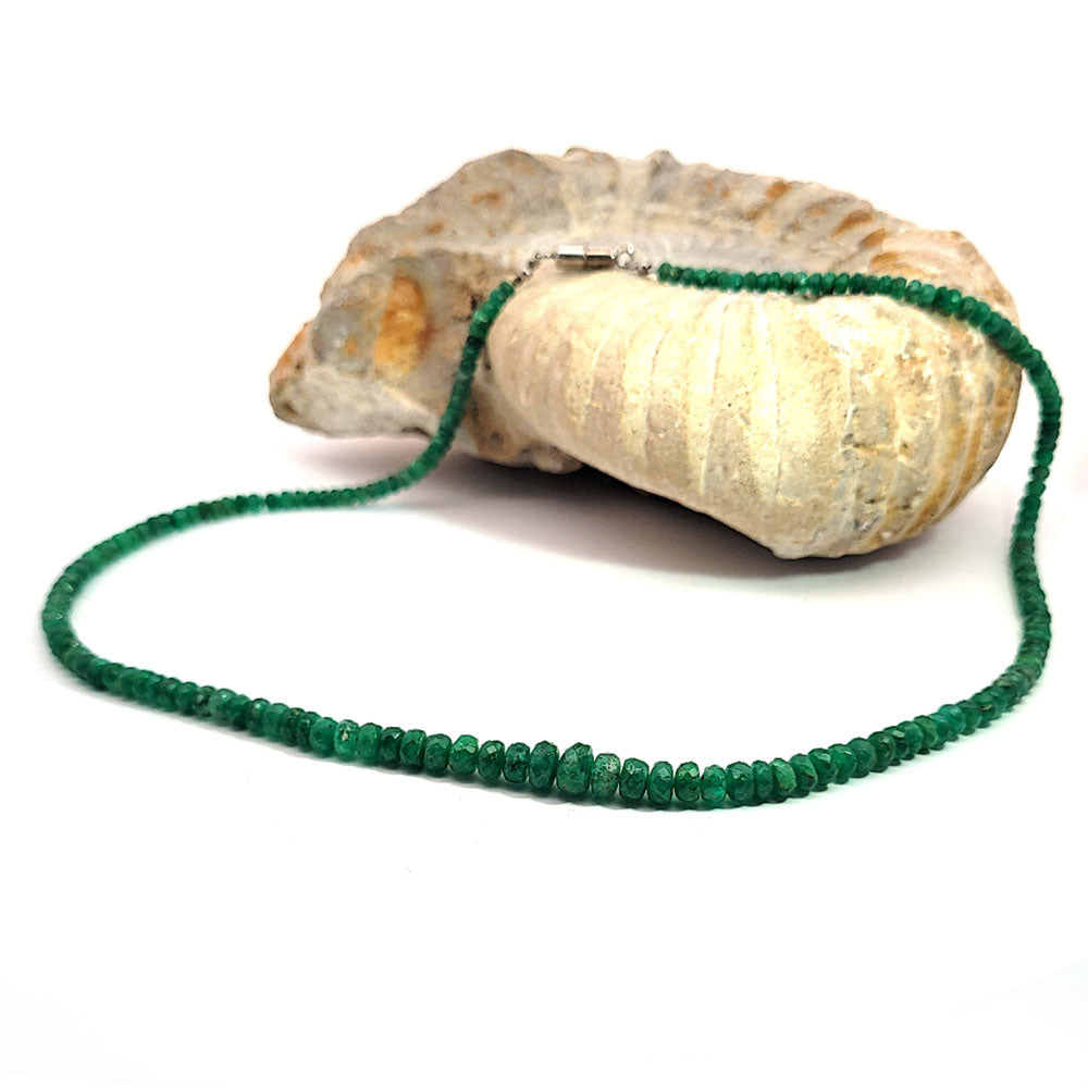 Smaragd AA Kette Button 4-6 mm facettiert