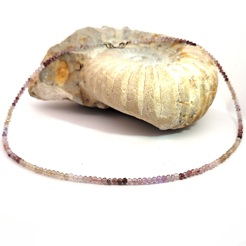 Spinell-Kette 3 mm facettiert